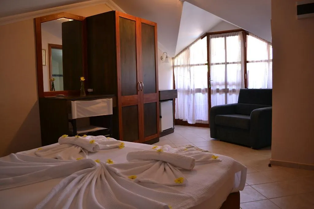 Grenadine Lodge Dalyan
