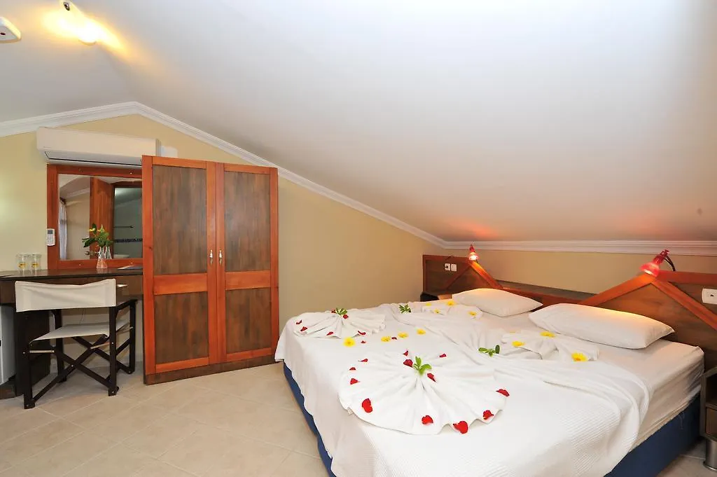 Grenadine Lodge Dalyan